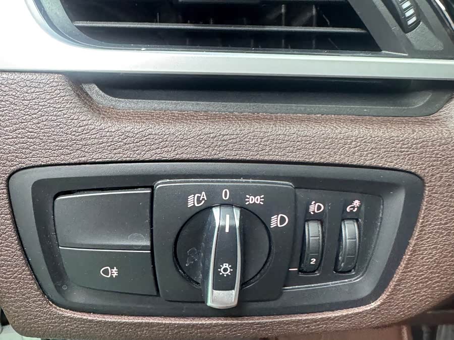 BMW X1 2022 — фото 16