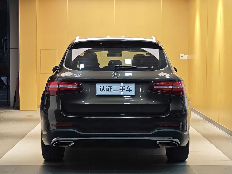 Mercedes-Benz GLC 2017 — фото 28