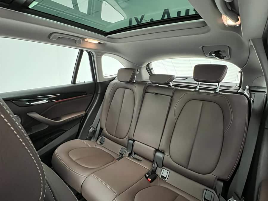 BMW X1 2022 — фото 14