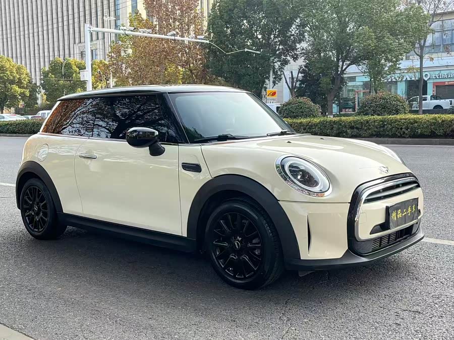 MINI MINI 2021