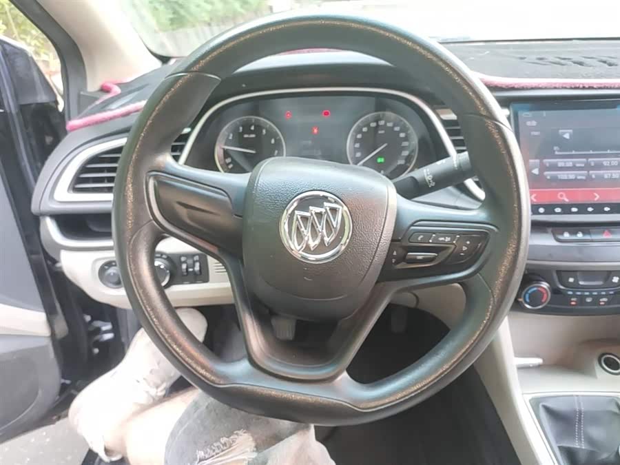 Buick Excelle GT 2018 — фото 11