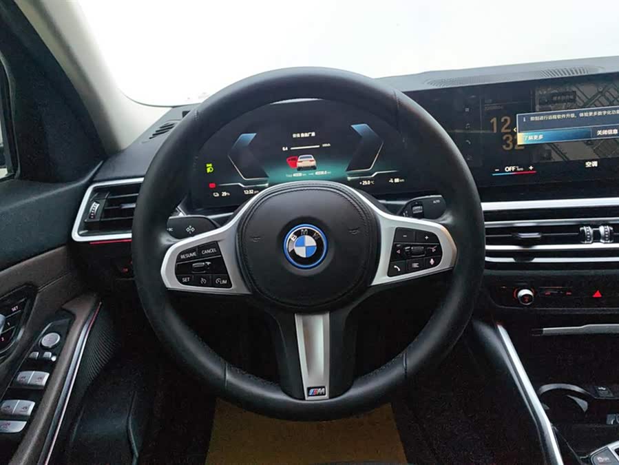 BMW i3 2022 — фото 15