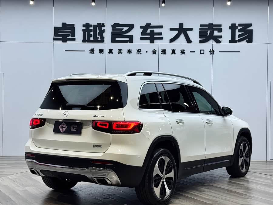 Mercedes-Benz GLB 2021