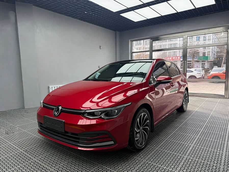 Volkswagen Golf 2021