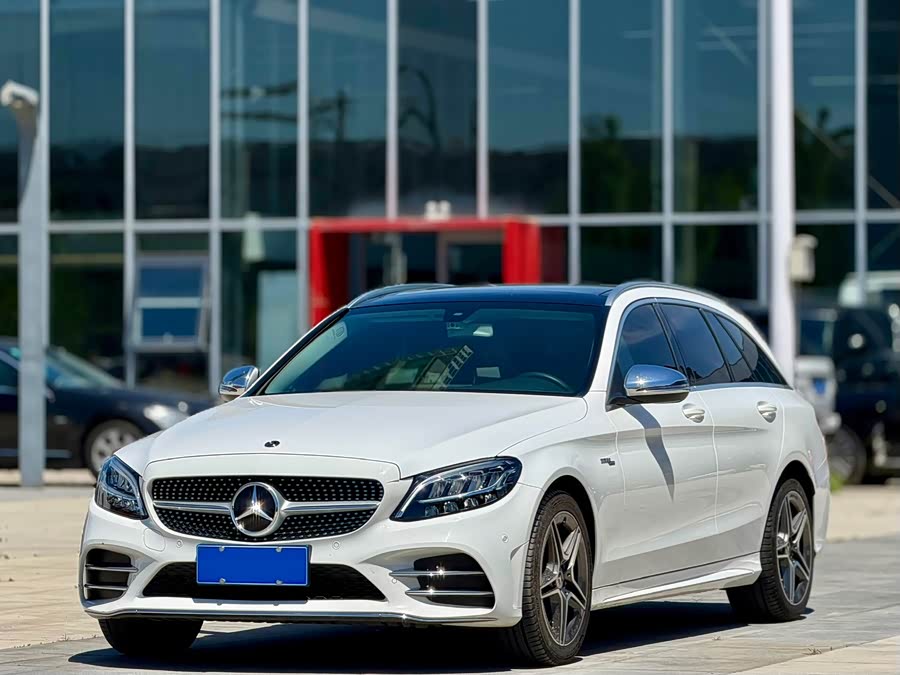 Mercedes-Benz C-Class 2020