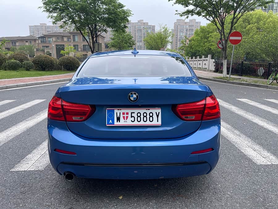 BMW 1 Series 2017 — фото 13