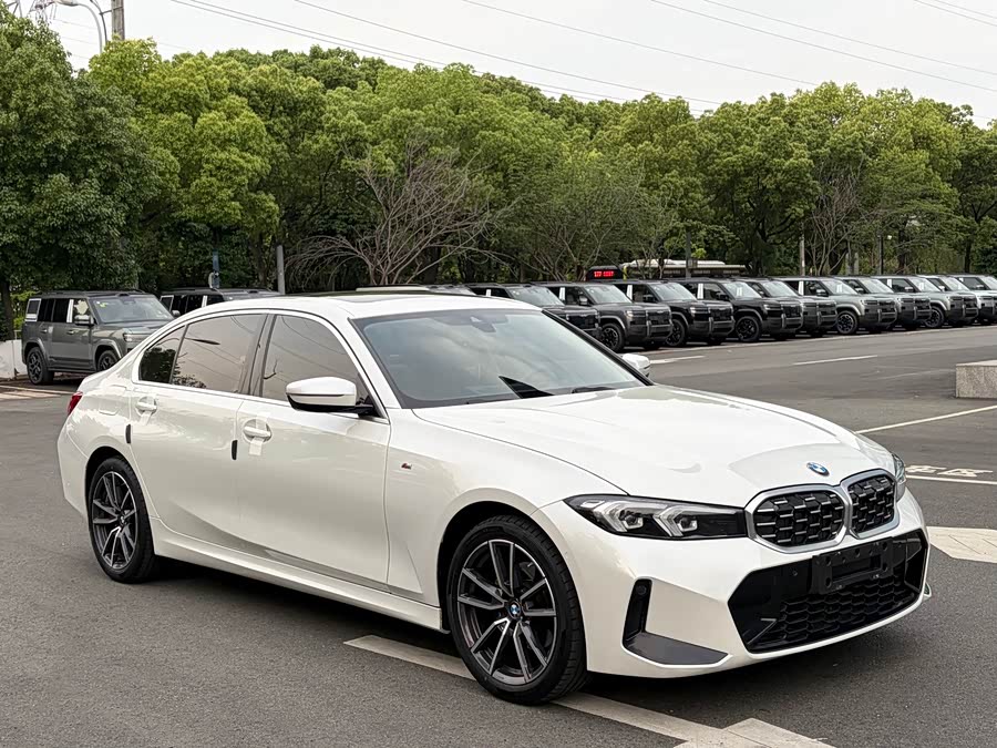 BMW 3 Series 2023