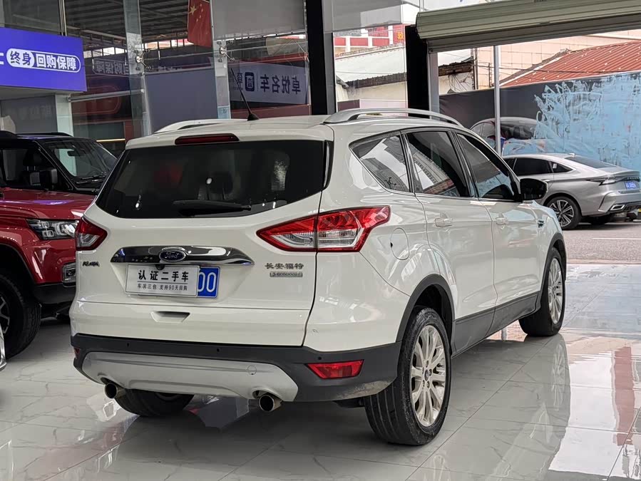 Ford Kuga 2015