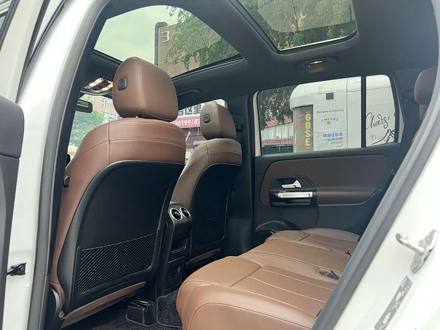 Mercedes-Benz GLB 2021