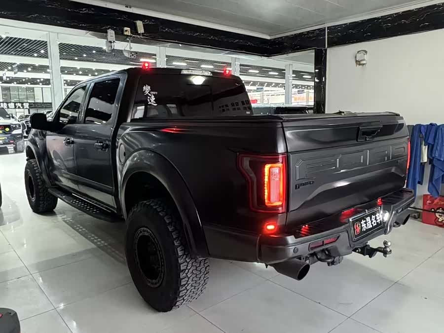 Ford F-150 Raptor 2018