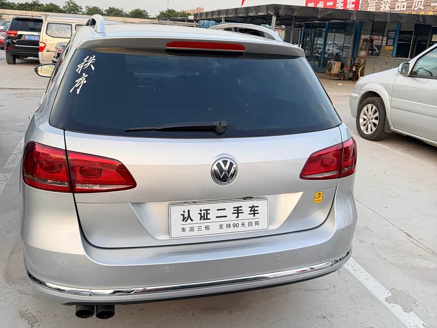Volkswagen Magotan 2012