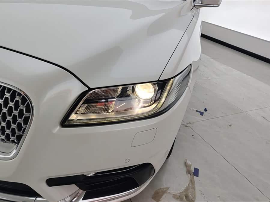 Lincoln Continental 2019