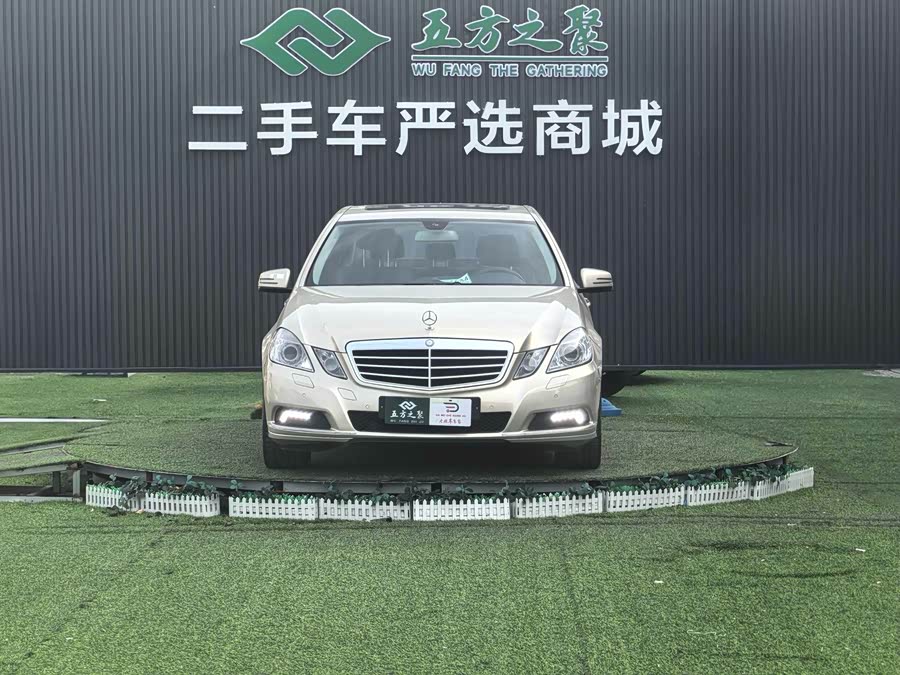 Mercedes-Benz E-Class 2010