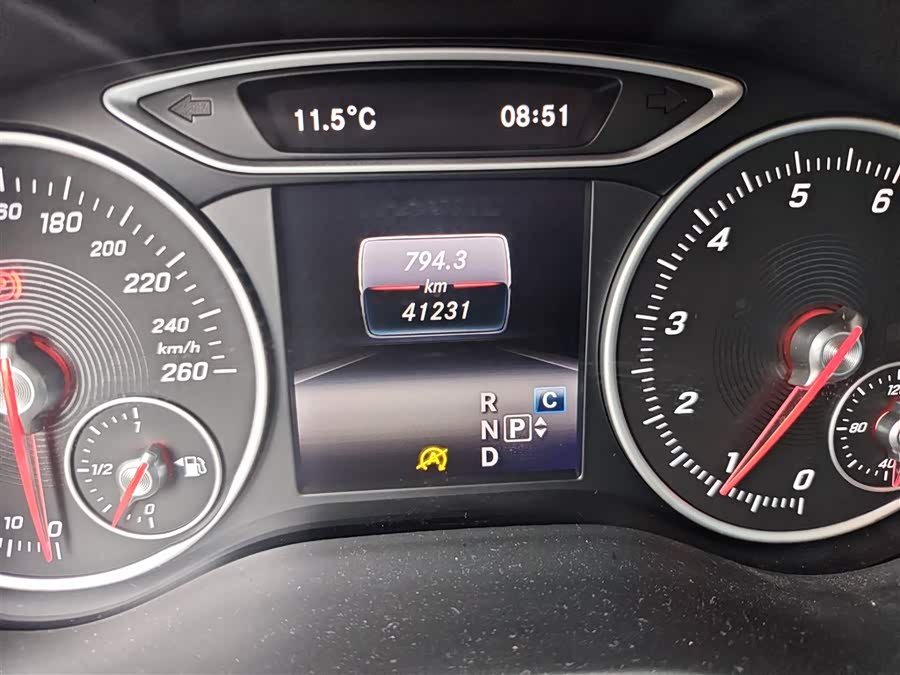Mercedes-Benz B-Class 2015