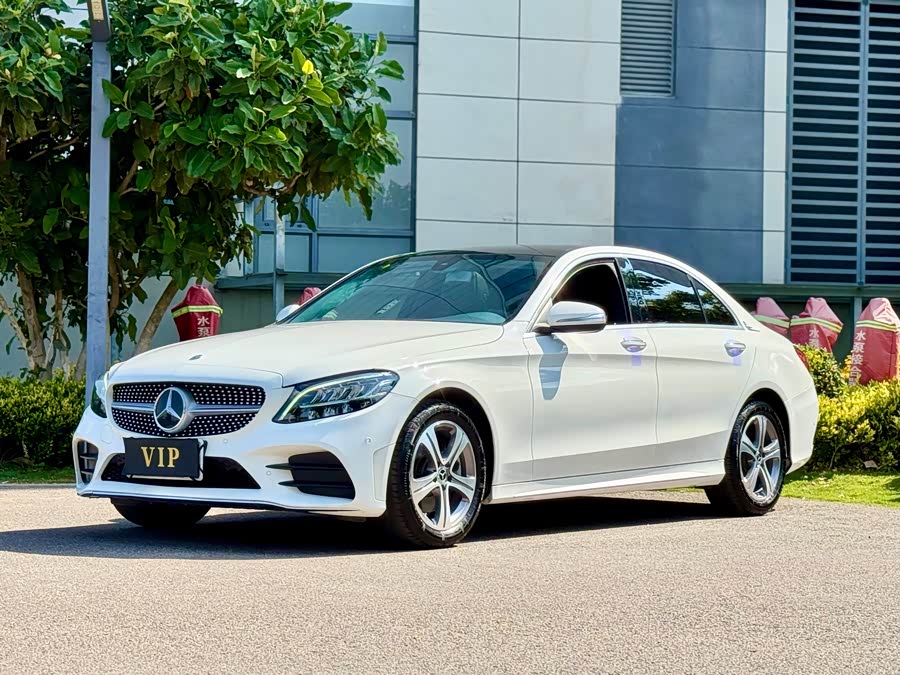 Mercedes-Benz C-Class 2020