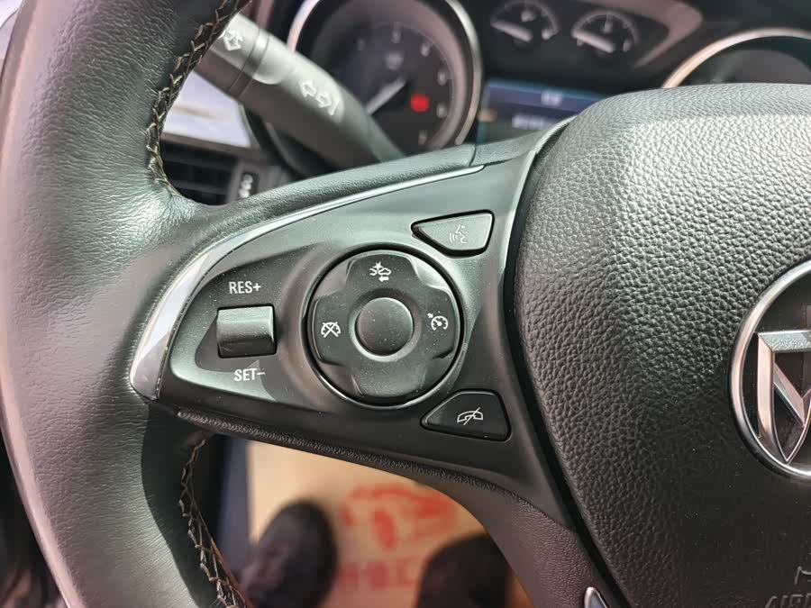 Buick Envision Plus 2016 — фото 13