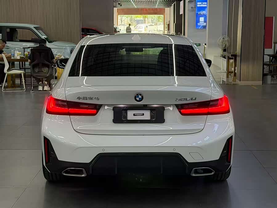 BMW 3 Series 2023
