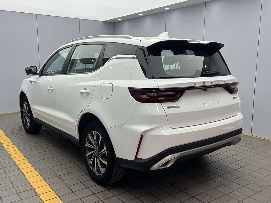 Geely Vision X6 2021