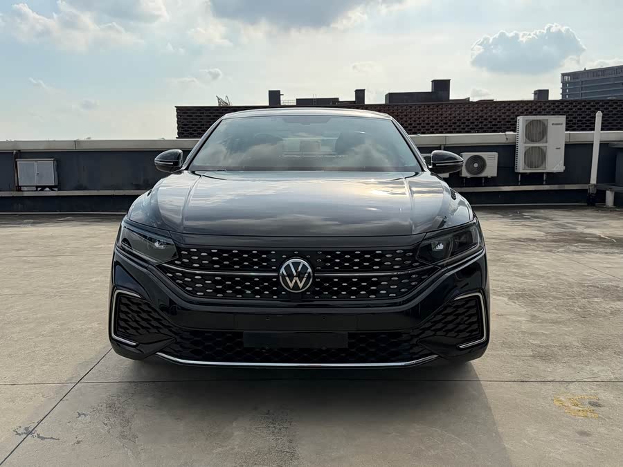 Volkswagen Passat 2022
