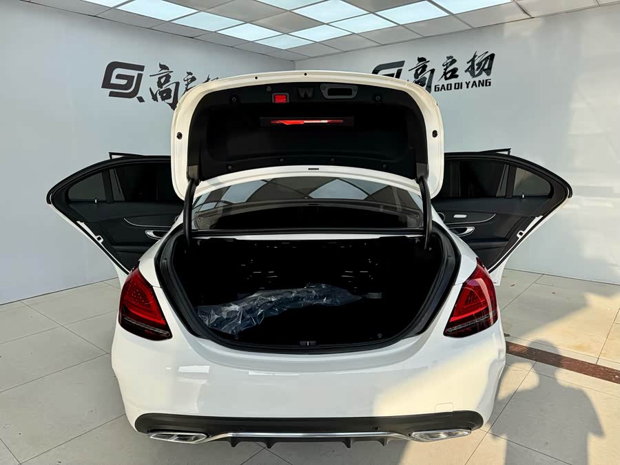 Mercedes-Benz C-Class 2020 — фото 24