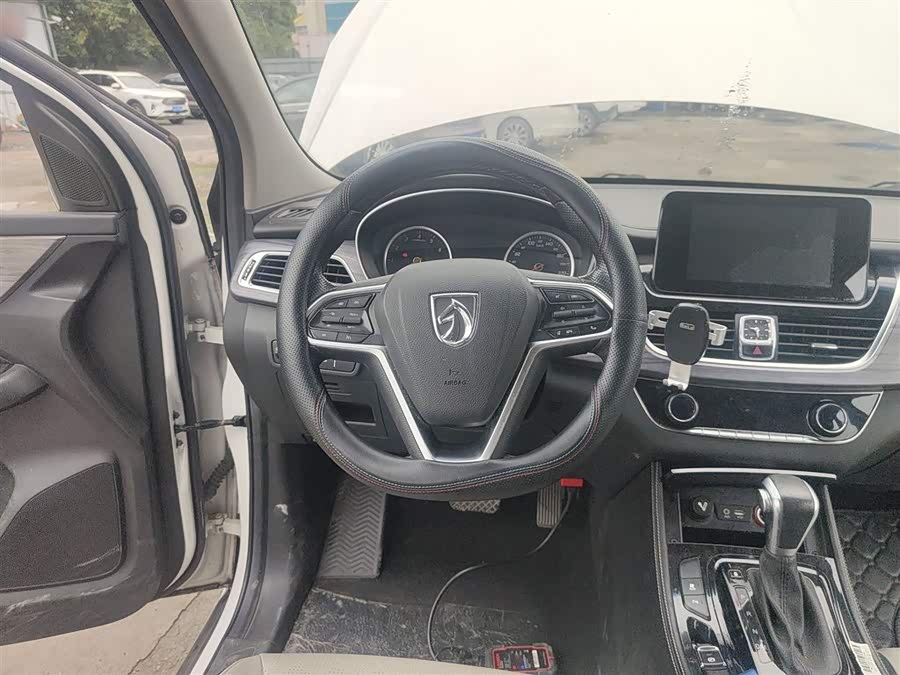 Baojun 730 2017