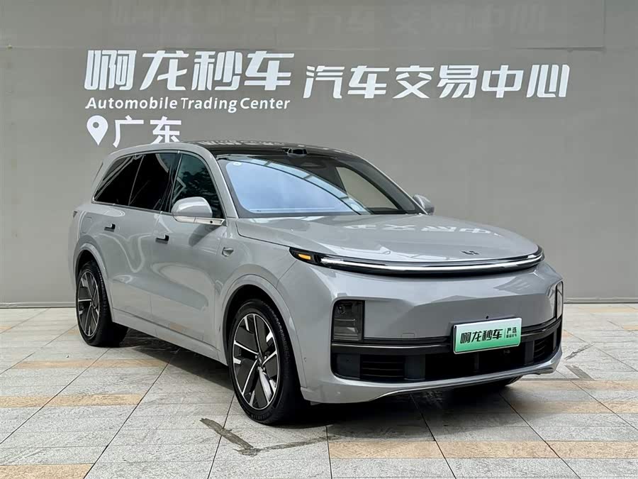 Li Auto L9 2025