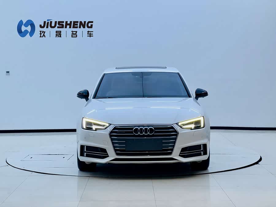 Audi A4L 2018