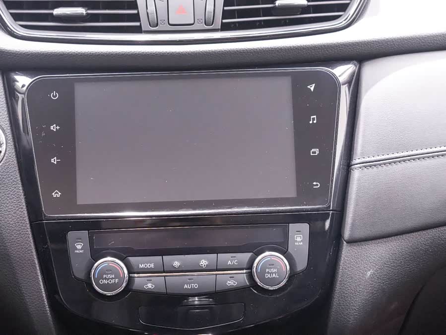 Nissan X-Trail 2020 — фото 15