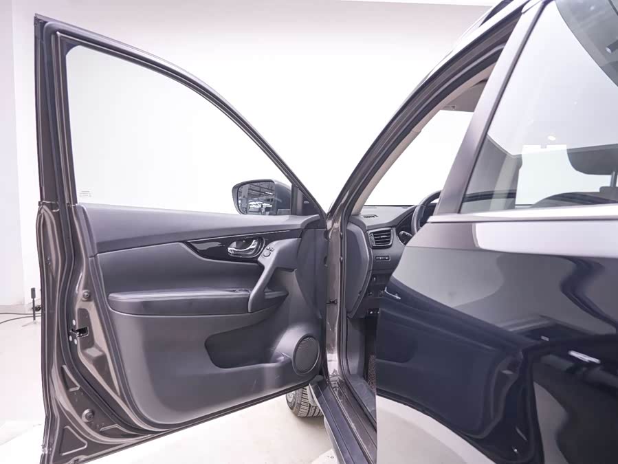 Nissan X-Trail 2020 — фото 13