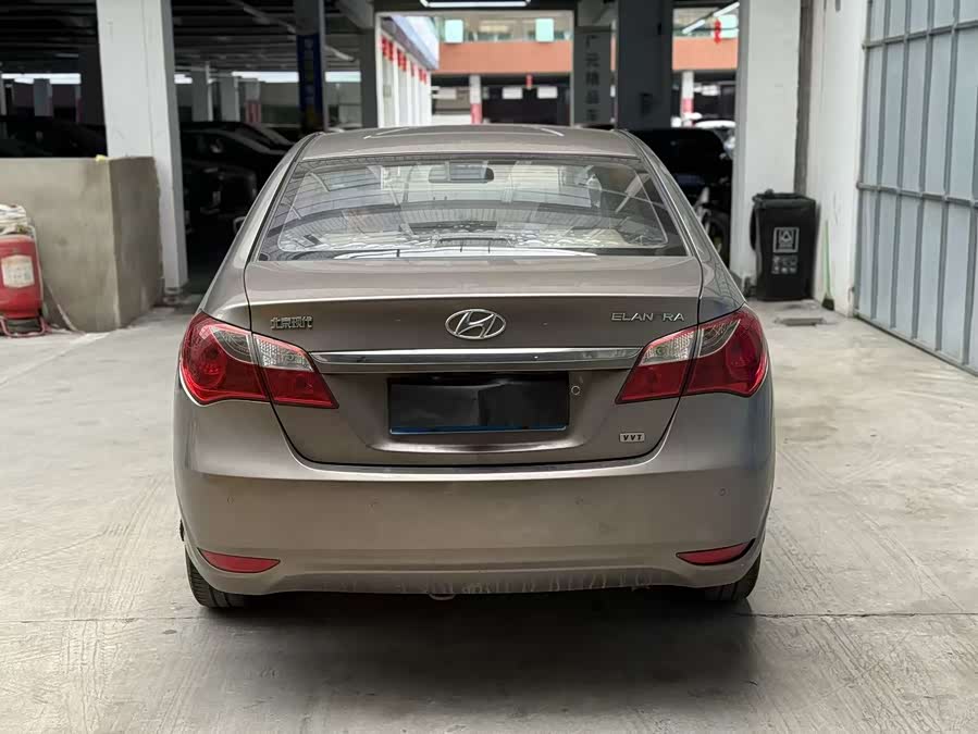 Hyundai Joyful 2011