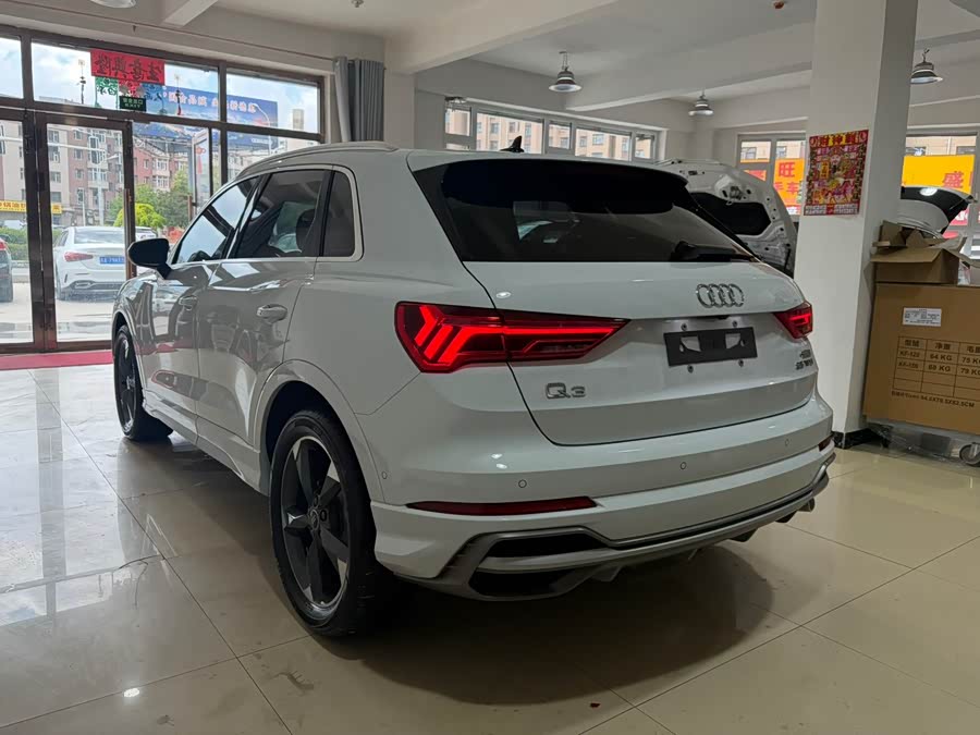 Audi Q3 2022
