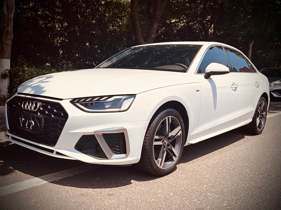 Audi A4L 2022