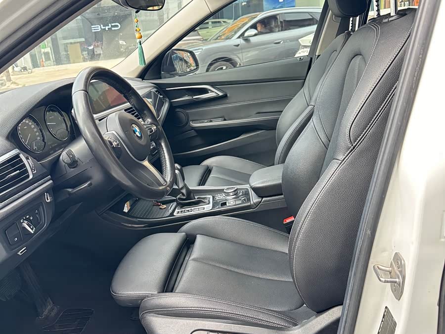 BMW 1 Series 2019