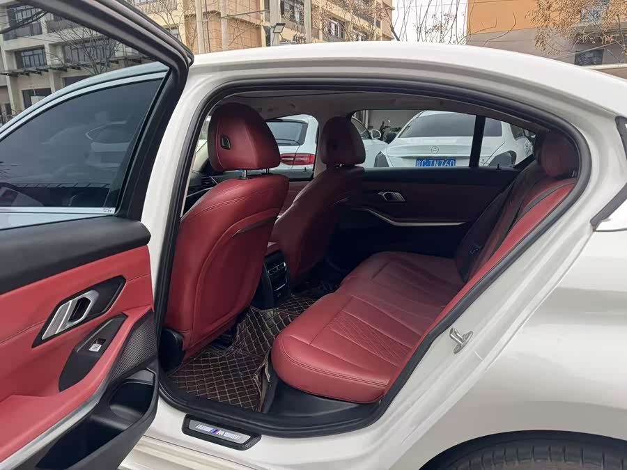 BMW 3 Series 2024