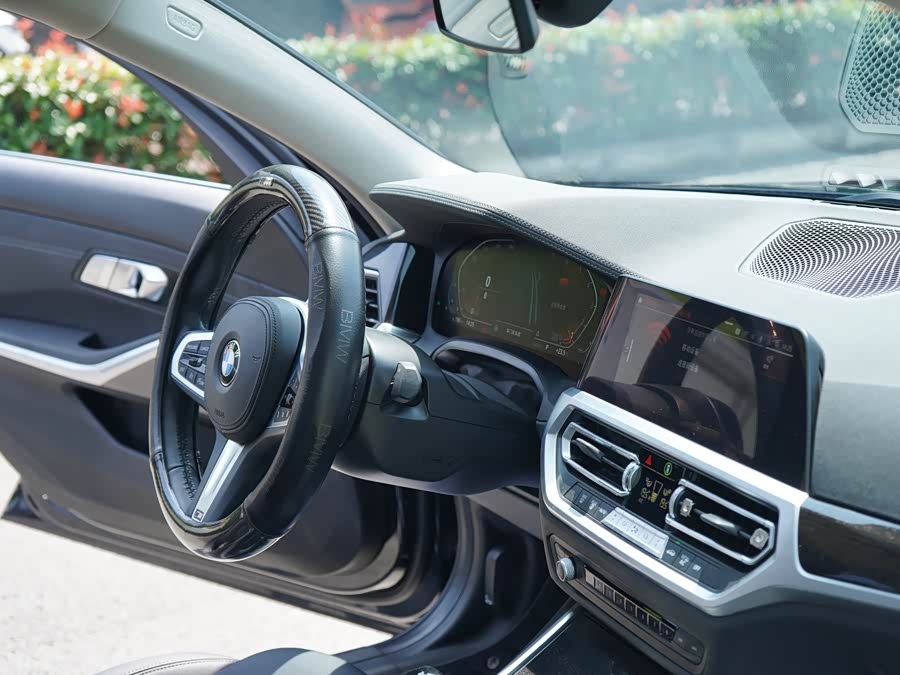 BMW 3 Series 2020 — фото 15