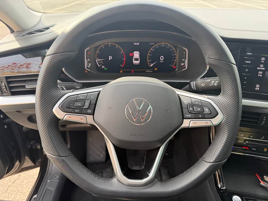 Volkswagen Passat 2022 — фото 10