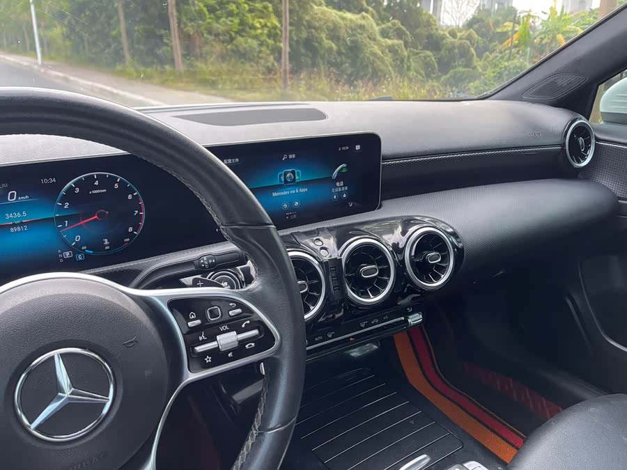 Mercedes-Benz A-Class 2019 — фото 23