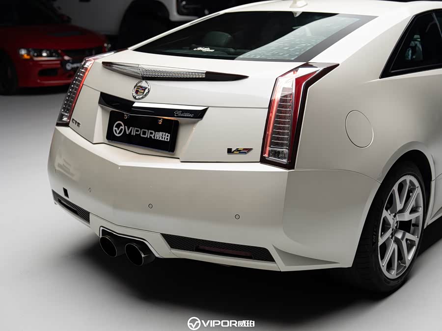Cadillac CTS 2012 — фото 17