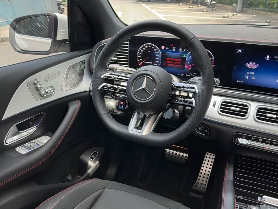 Mercedes-Benz GLE AMG 2025 — фото 18