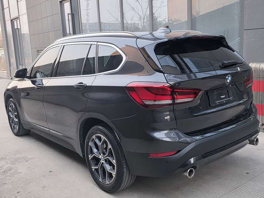 BMW X1 2021 — фото 13