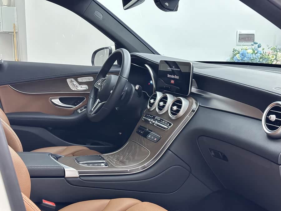 Mercedes-Benz GLC 2022 — фото 14