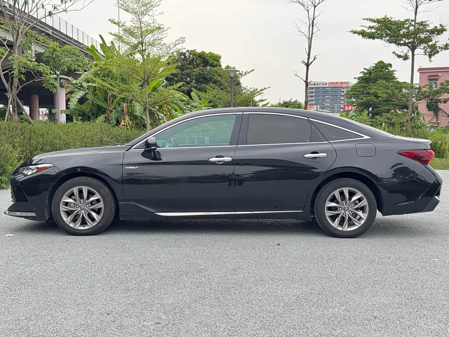 Toyota Avalon 2019