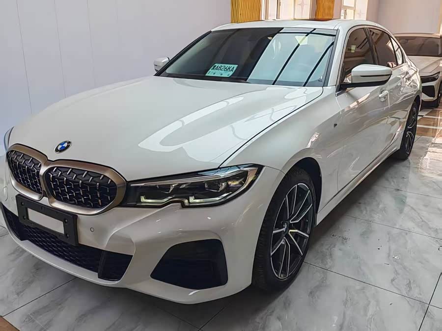 BMW 3 Series 2022