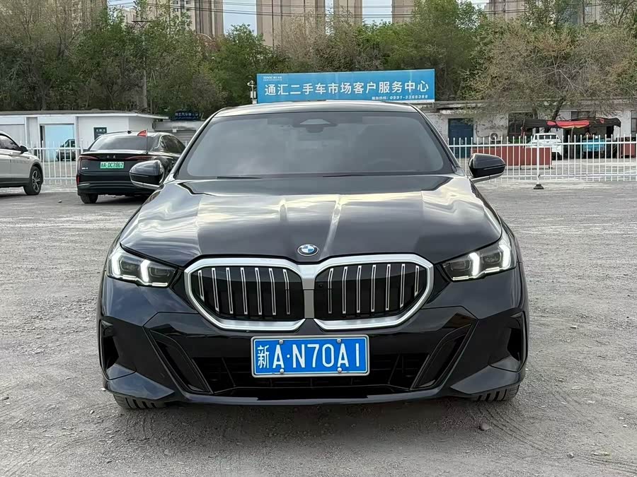 BMW 5 Series 2025