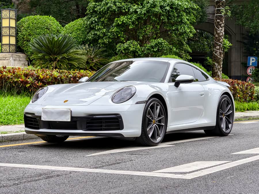 Porsche 911 2020