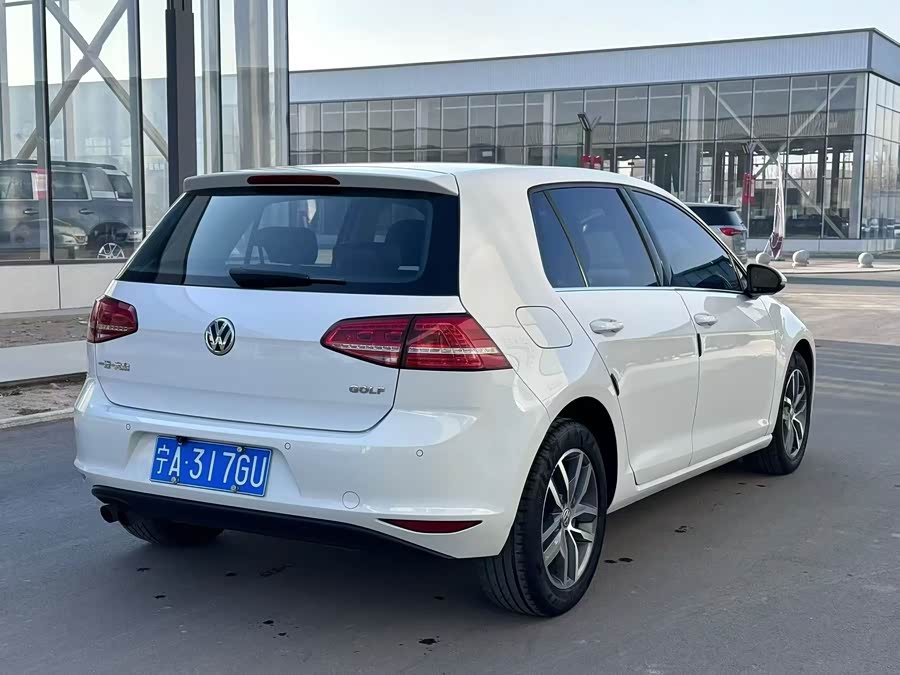 Volkswagen Golf 2016