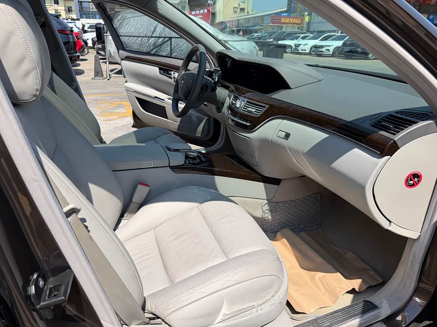 Mercedes-Benz S-Class 2010 — фото 11
