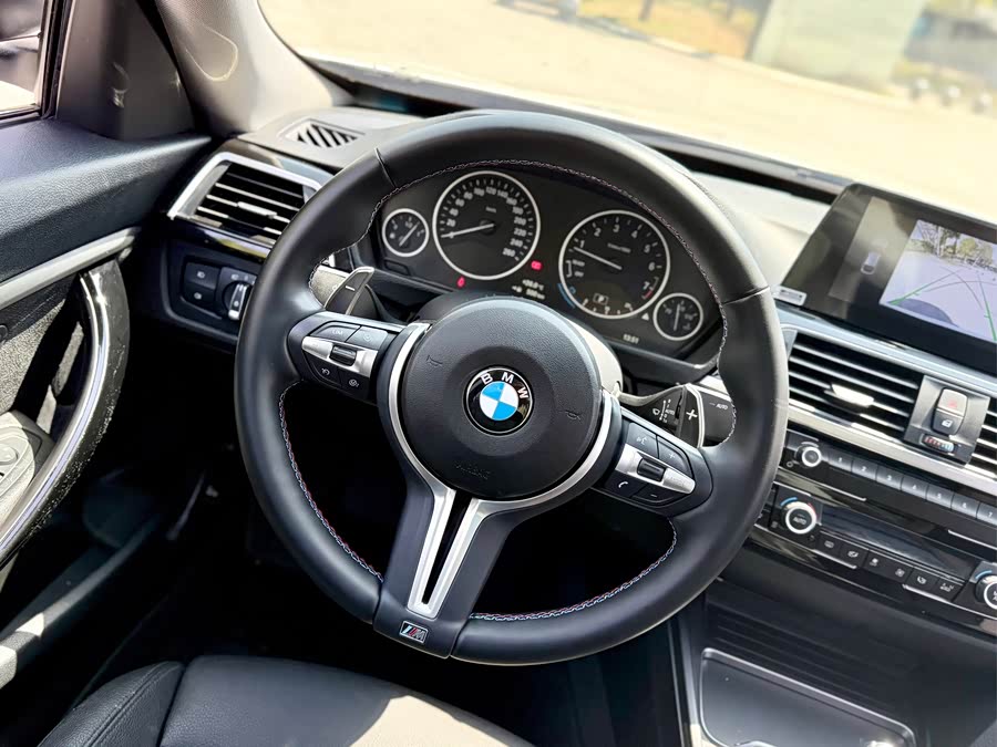 BMW 3 Series GT 2018 — фото 11