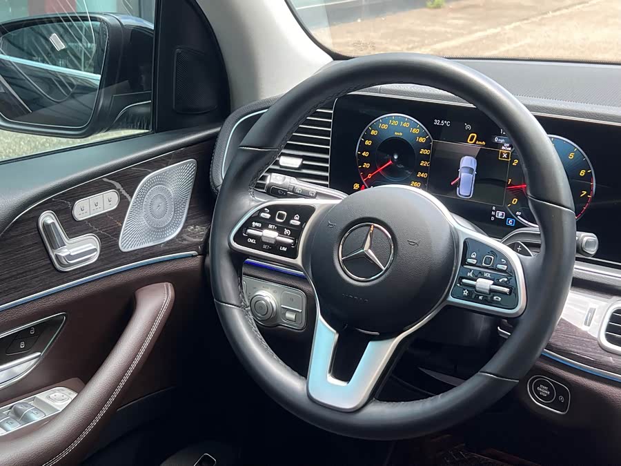 Mercedes-Benz GLE 2023