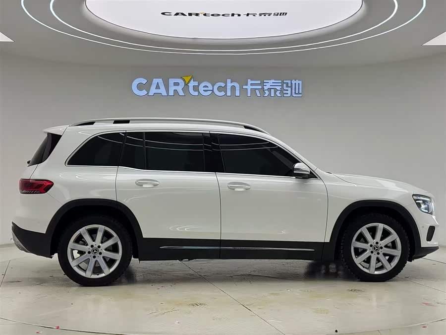Mercedes-Benz GLB 2020